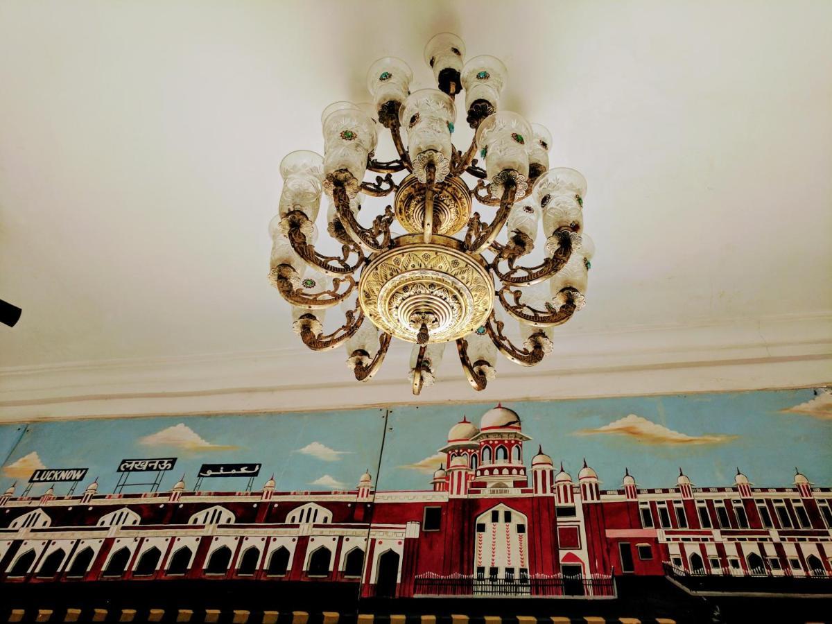 Heritage Hotel Lucknow Exterior photo